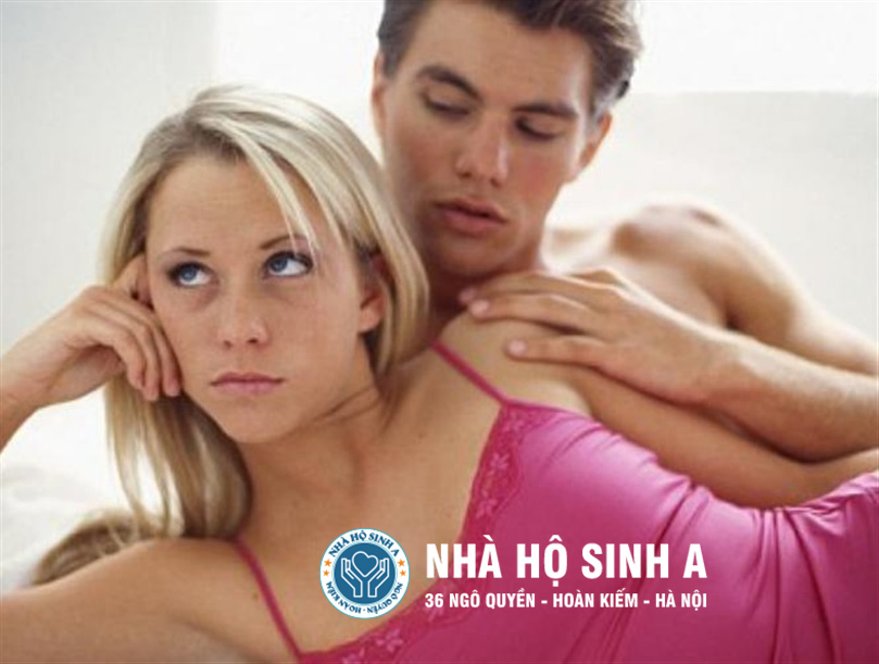 Coi chừng với dấu hiệu môi lớn bị sưng ngứa